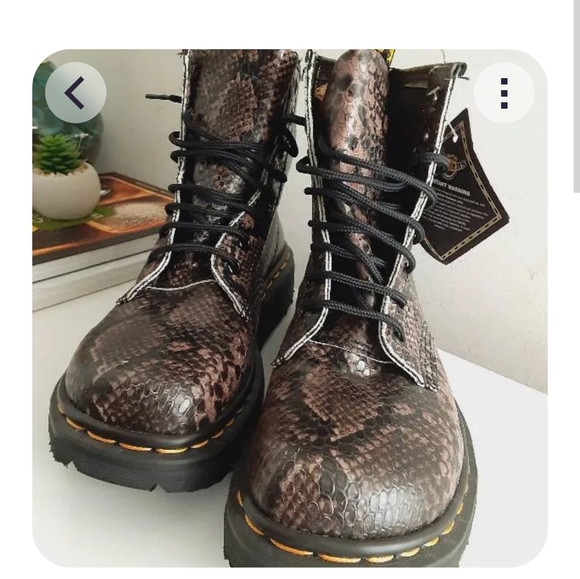 VINTAGE 90's DR. MARTENS Python Print Platform Boots Women Sz US 6 ENGLAND - NWT - Picture 7 of 9